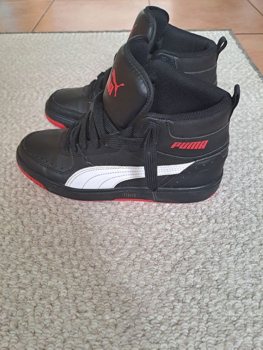 Buty Puma czarno-czerwone 38,5