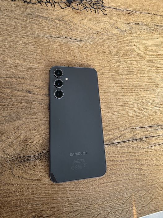 Sprzedam telefon Samsung Galaxy S23FE