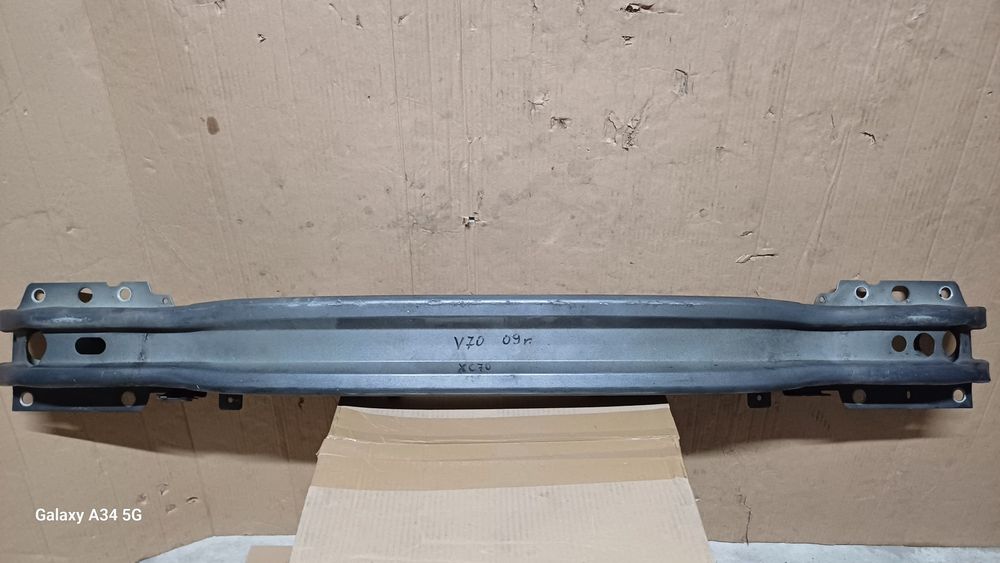 Belka zderzaka przedniego volvo v70 xc70 09r