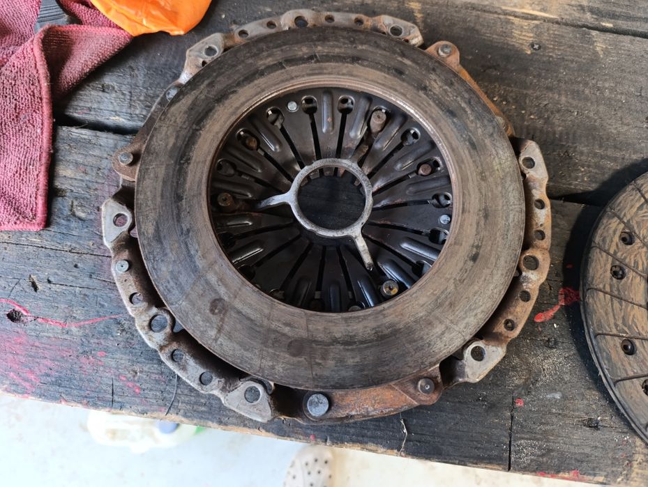 BMW E60 3.0d tarcza i doscik