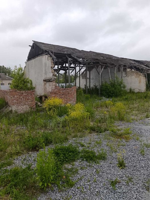 Продається складське приміщення 600 квадратів земельна ділянка 13 соток