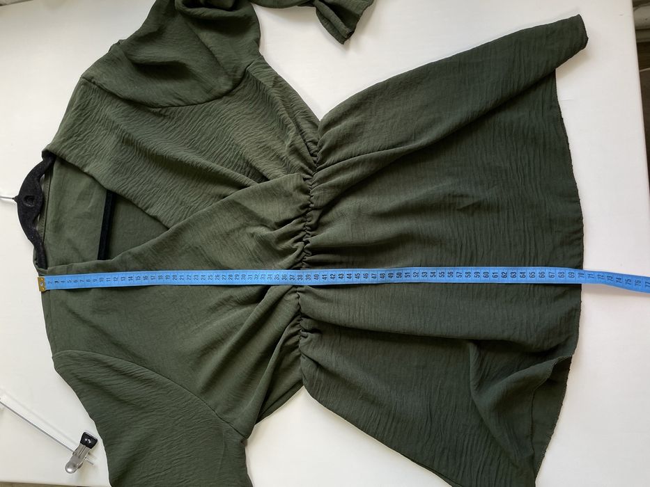 Шикарний костюм Італія L