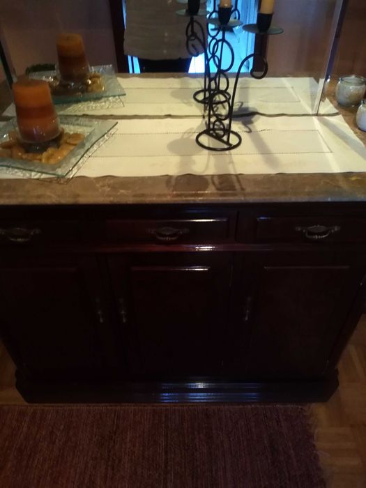 Movel de Hall em mogno