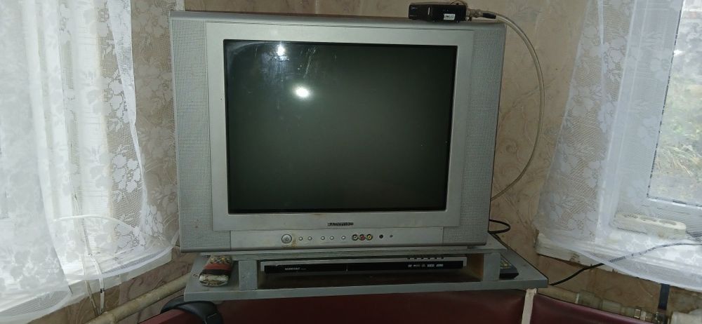 Продам телевизор