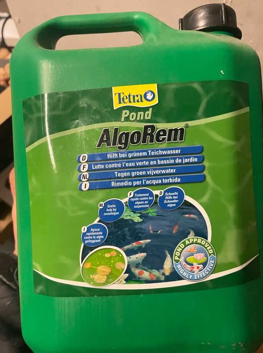 TETRA POND algorem na zieloną wodę 3 L