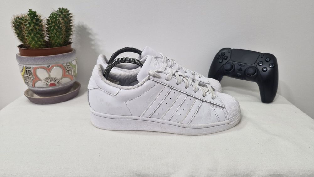 Кросівки Adidas Superstar.Розмір 40