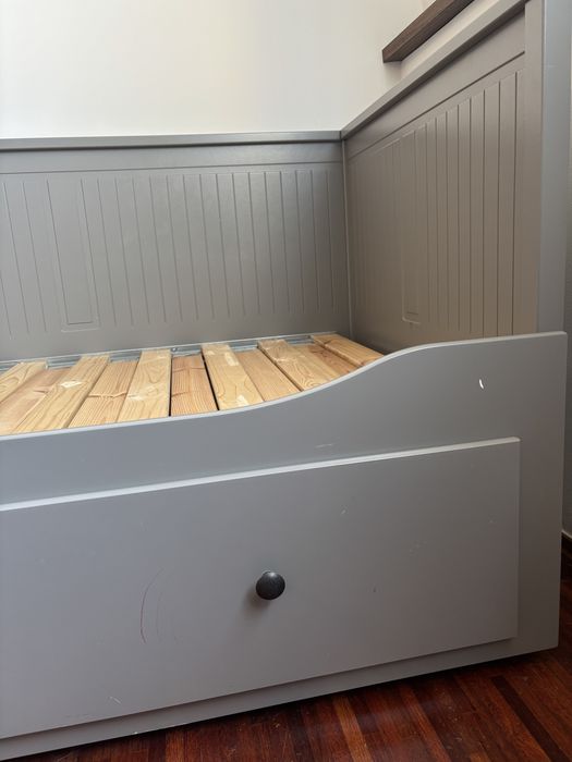 Łóżko Ikea Hemnes Szare