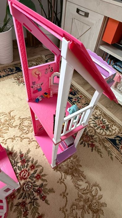 Domek dla lalek barbie