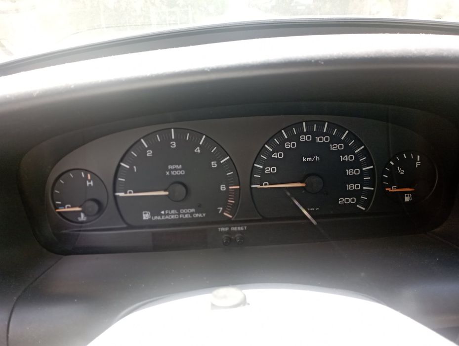 Продам Chrysler минивен 1999