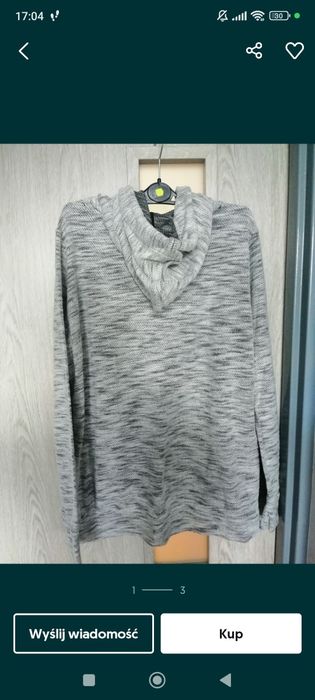 Bluzka  z  kapturem.