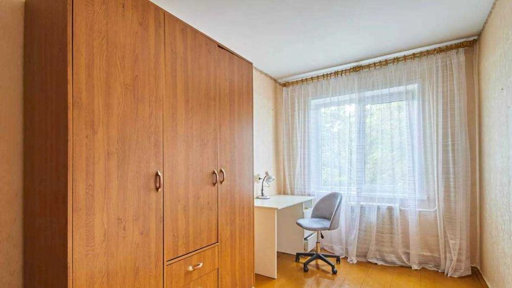 Продаж 2 кімнатної квартири на Науковій