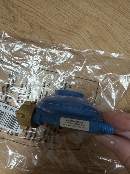 Campingaz regulator ciśnienia gazu typ 694