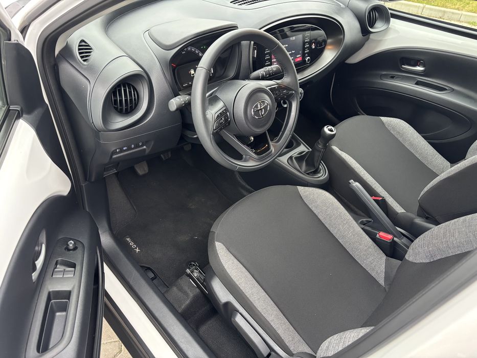 Toyota aygo x 1.0 Benzyna 4150km przebiegu ! bdb stan jak nowy Polecam