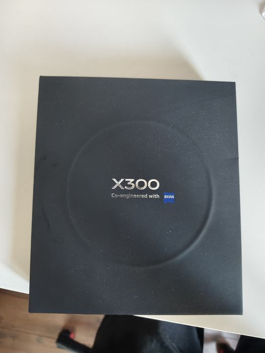 Vivo X300 16/512