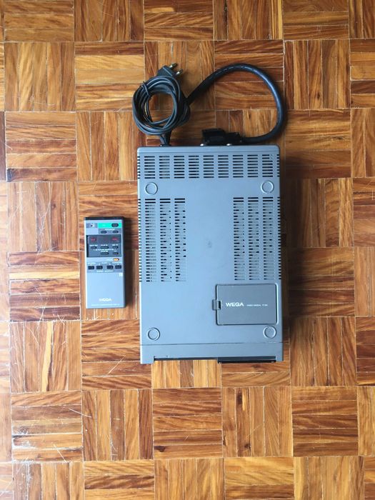 SONY — Máquina de Filmar + Full Extras — BETAMAX