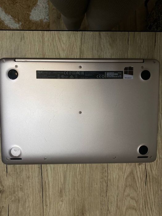 Нетбук  Asus  б/у