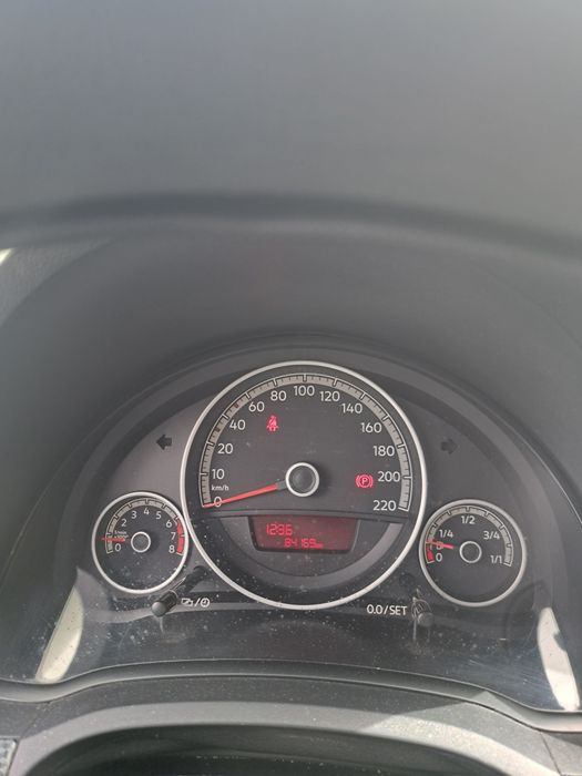 VW - UP! 1.0 Bluemotion