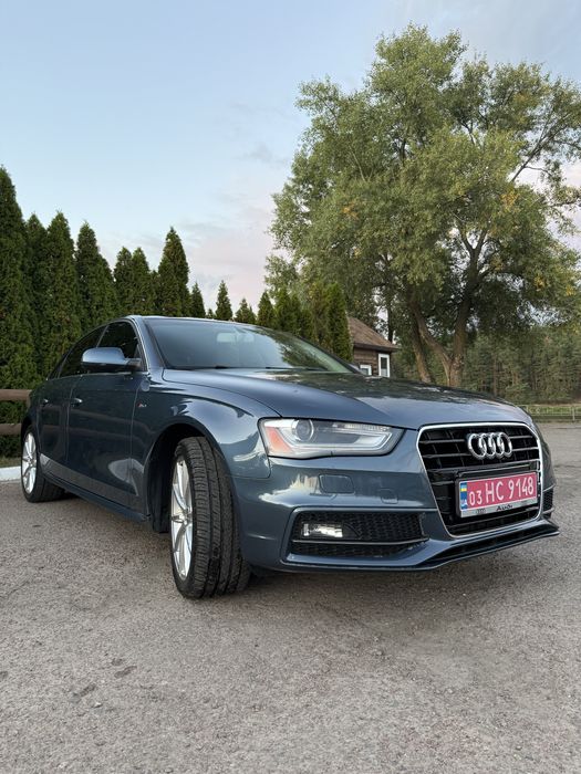 Audi a4 b8 2015 рік
