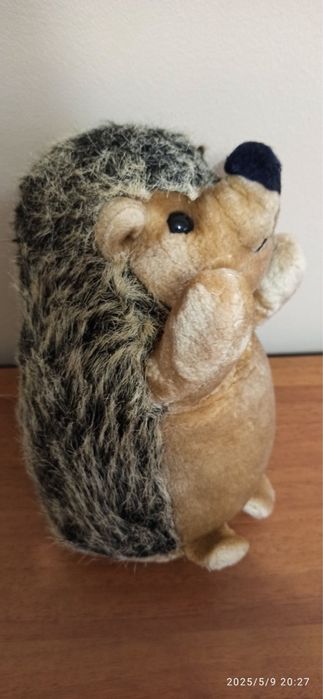 М'яка іграшка їжачок