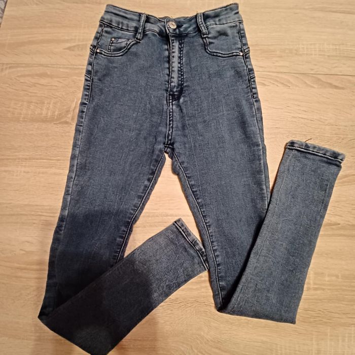 Jeansy niebieskie rurki r. 38/XS