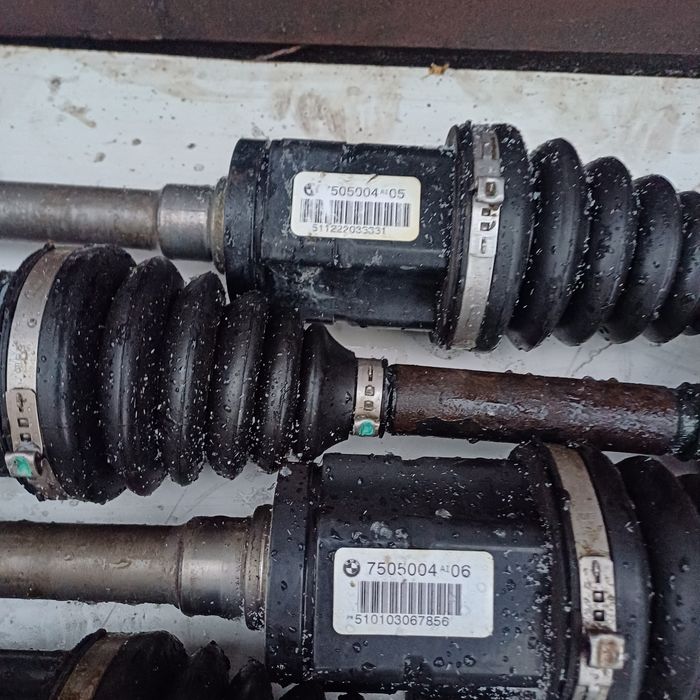 Полуось передня bmw x5 e53 піввісь передня шрус наружній бмв х5 е53