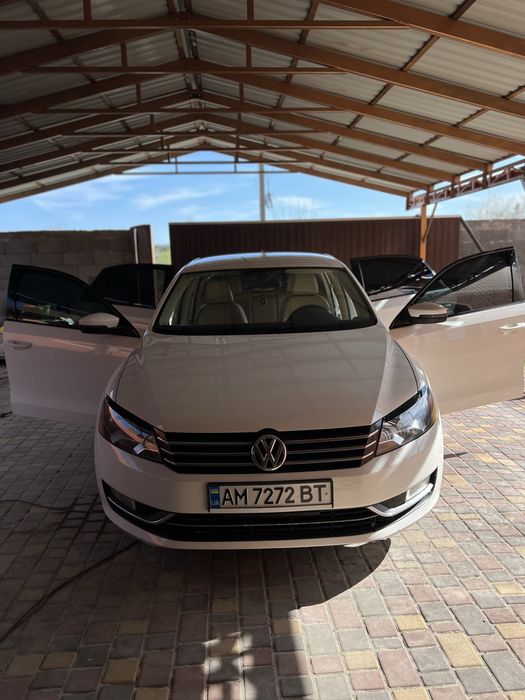 Продам Volkswagen Passat 2.5