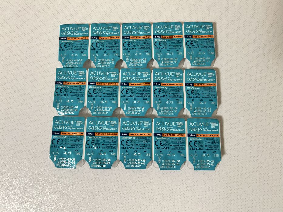 Soczewki Acuvue Oasys 15 szt 1-day -3.75 CYL -0.75 Astigmatism