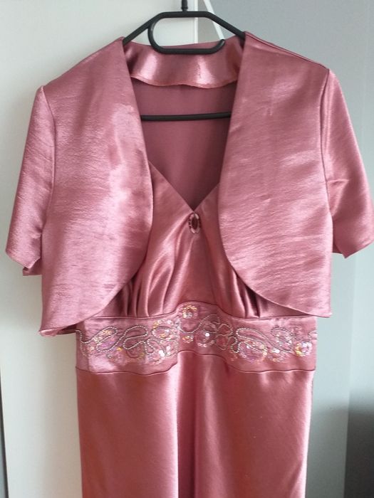 Sukienka z bolerkiem