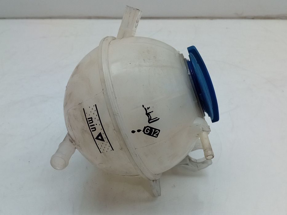 Reservatório / depósito da água / líquido de refrigeração VOLKSWAGEN P