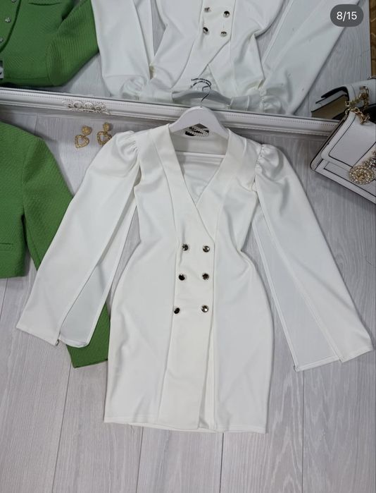 Сукня в стилі old money