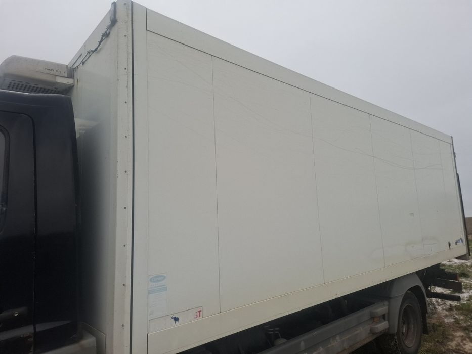 Chłodnia izoterma kontener magazyn garaż z transportem