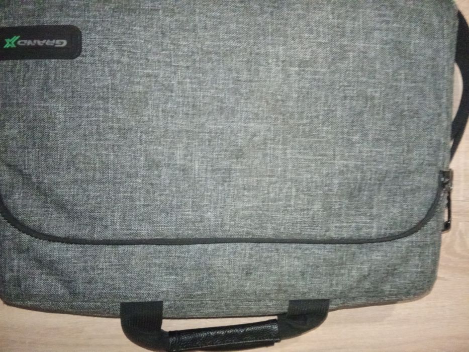 Продам сумку для ноутбука