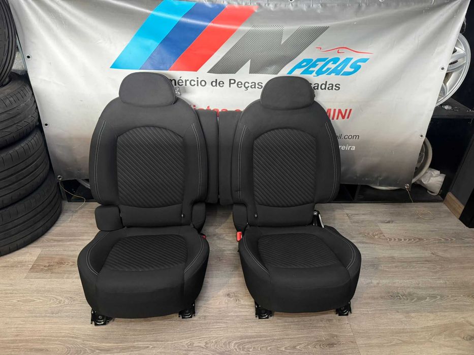 Bancos e quartelas MINI R61 Paceman