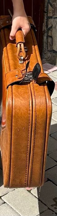 Чемодан в стиле Паддингтон