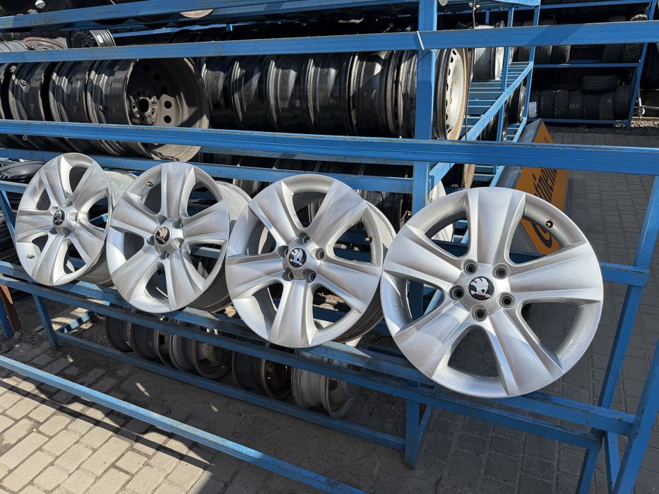 Диски Skoda 5/112 R17 7J ET45.
