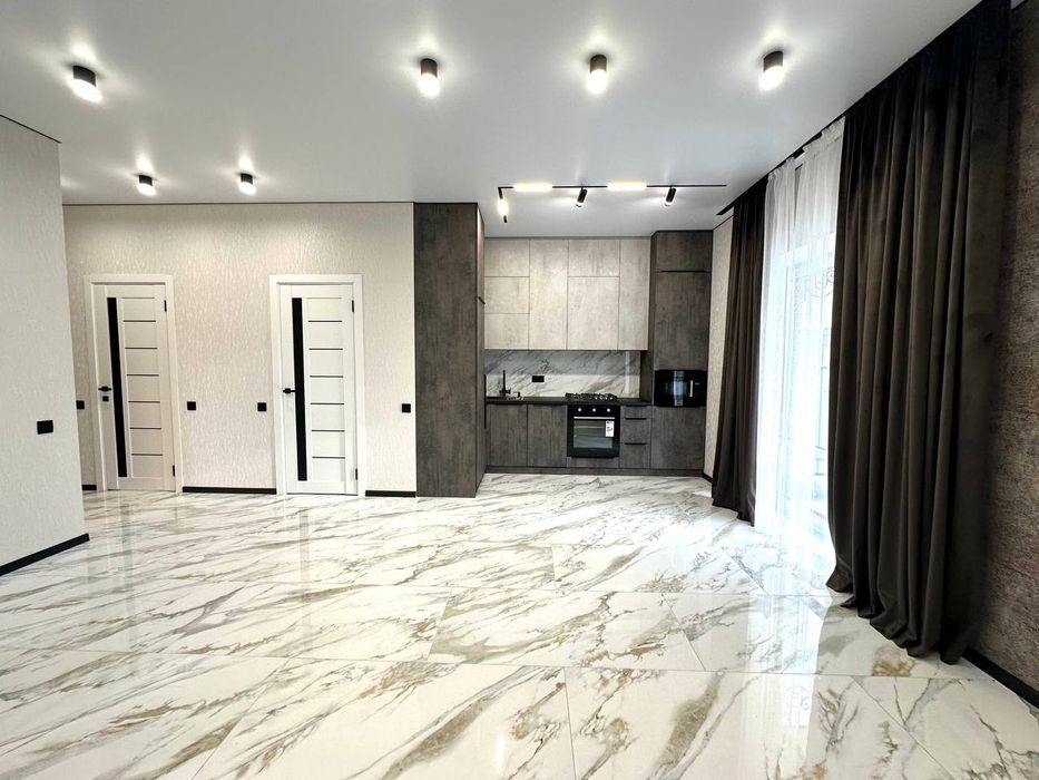 Продам Дуплекс з дизайнерським ремонтом, меблі, техніка