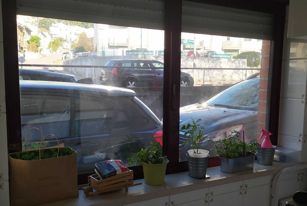 Selling 4 aluminum windows64285213050753121