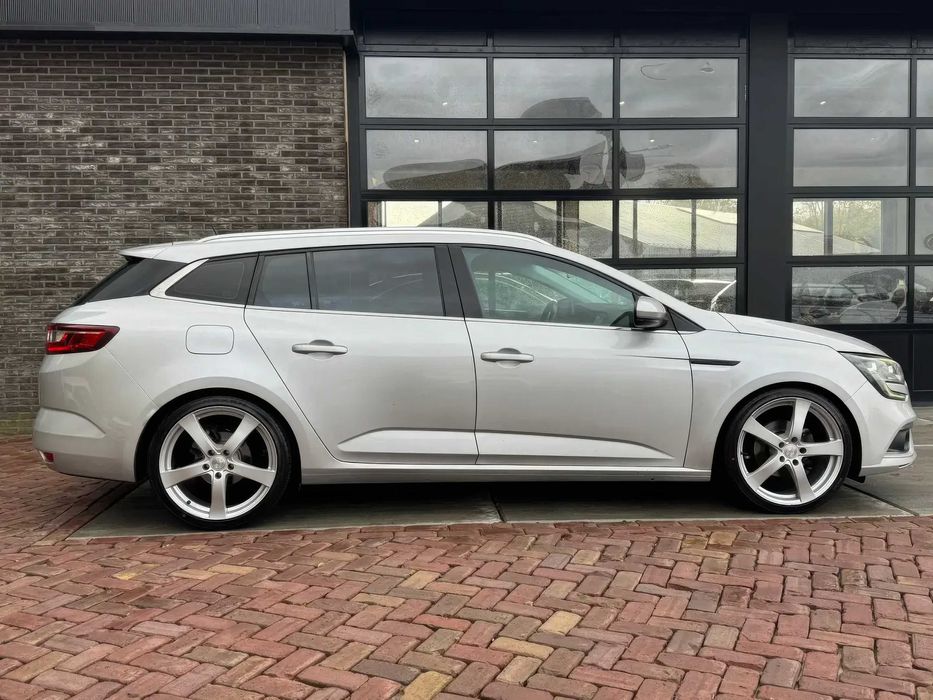 Renault Megane      2017