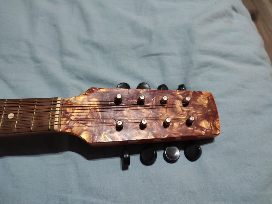 Banjo 8-ro strunowe