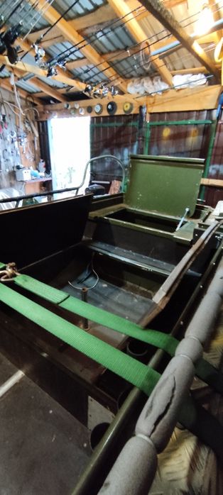 Продается моторная лодка Сарепта