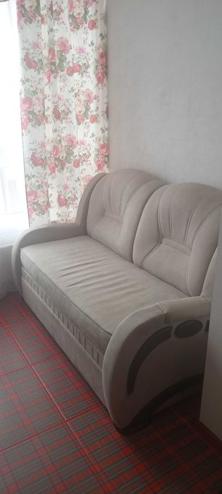 Продам диван Б/у