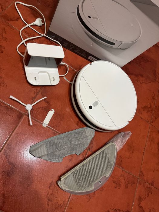 Робот пилосос  миючий Xiaomi Mi Robot Vacuum-Mop 2 Lite
