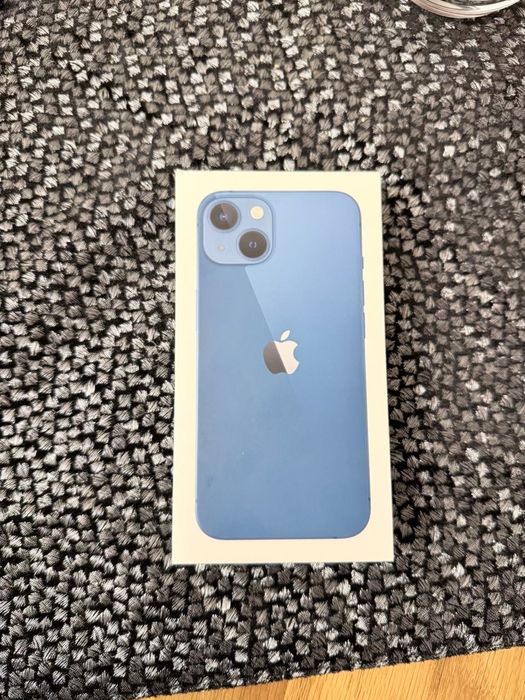 Telefon iPhone 13