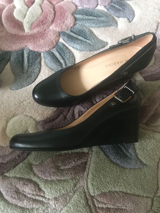 Шкіряні зручні туфлі  фірма San Marina