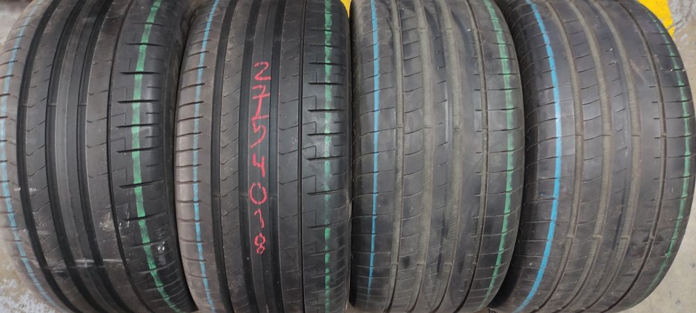 Pneus 275/40/18  semi novos