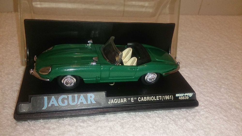 1/43 jaguar e cabriolet 1961 (new-ray) raro