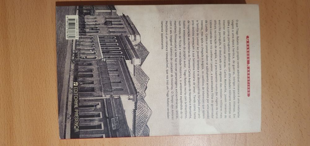 Livro de Tiago Rebelo
