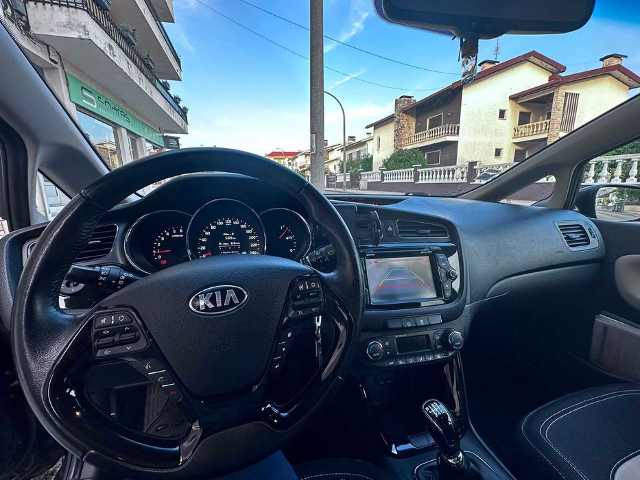 KIA CEED 2014 1.6 CRDI