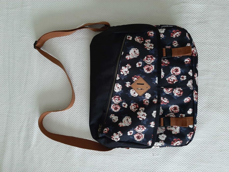 Mala a tiracolo para portátil com flores rosa - Ripcurl
