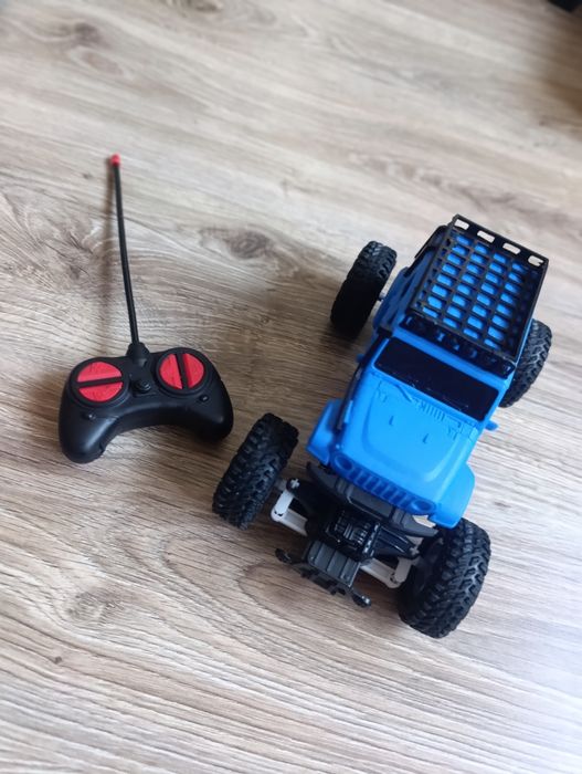 Jeep zdalnie sterowany
